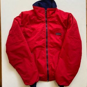 VINTAGE PATAGONIA JACKET SIZE MEDIUM MADE IN USA GOOD CONDITION MINOR FLAW SHOWN